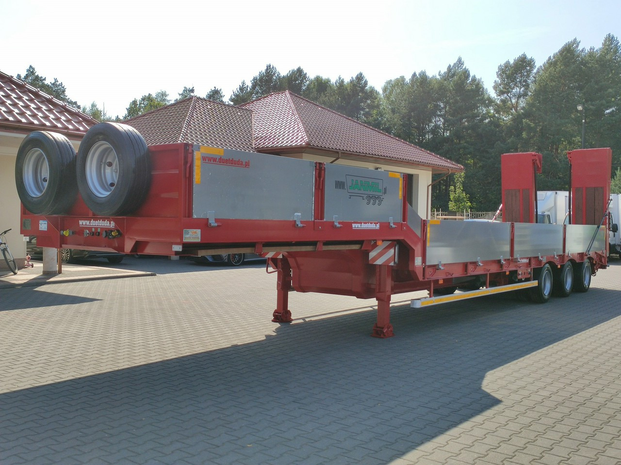 Низкорамный полуприцеп Bodex JANMIL Burtówka Laweta Niskopodłogowa Podczołgówka 3-Osie: фото 48