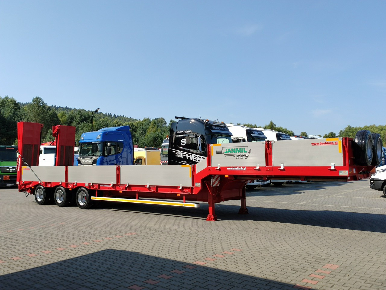 Низкорамный полуприцеп Bodex JANMIL Burtówka Laweta Niskopodłogowa Podczołgówka 3-Osie: фото 16