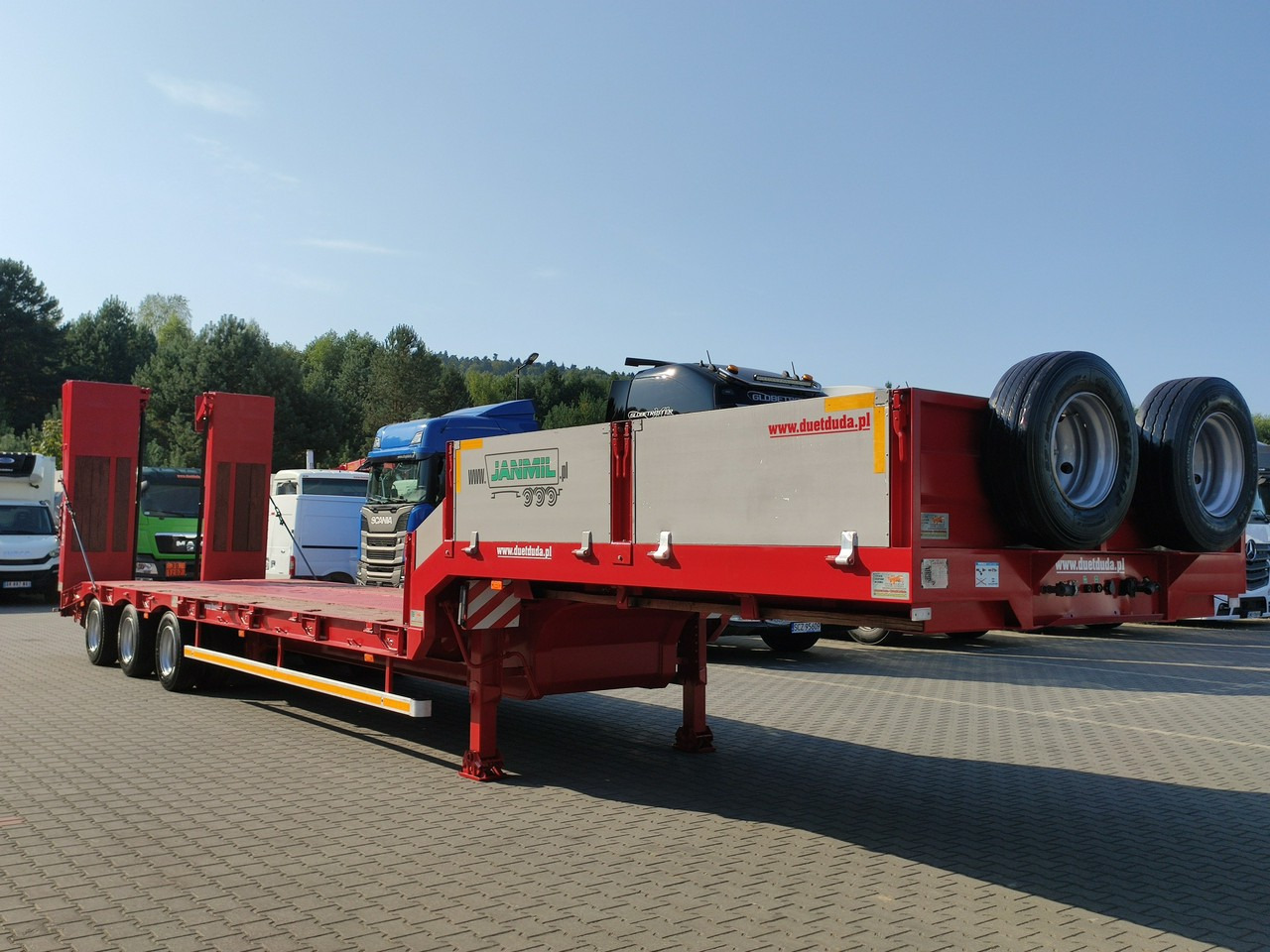 Низкорамный полуприцеп Bodex JANMIL Burtówka Laweta Niskopodłogowa Podczołgówka 3-Osie: фото 39