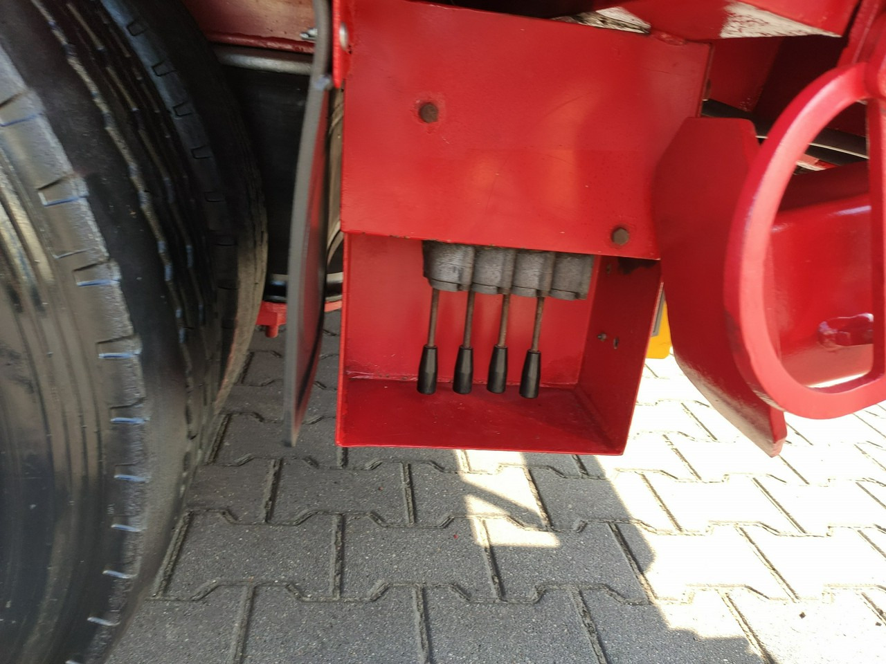 Низкорамный полуприцеп Bodex JANMIL Burtówka Laweta Niskopodłogowa Podczołgówka 3-Osie: фото 28