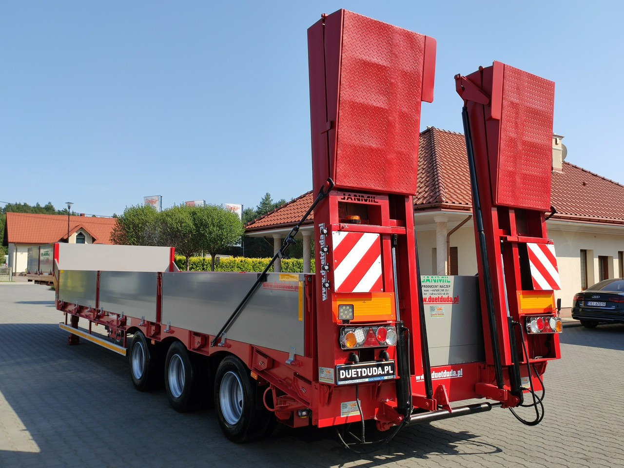 Низкорамный полуприцеп Bodex JANMIL Burtówka Laweta Niskopodłogowa Podczołgówka 3-Osie: фото 46