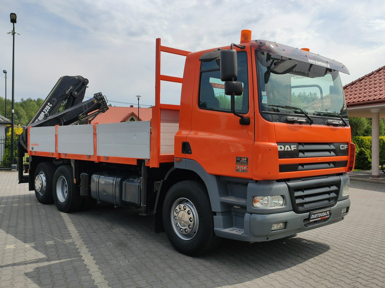 DAF CF 85.380 6x2 Oś Skrętna Skrzynia HDS HIAB 220C + Pilot - Грузовик бортовой/ Платформа, Автоманипулятор: фото 4 DAF CF 85.380 6x2 Oś Skrętna Skrzynia HDS HIAB 220C + Pilot - Грузовик бортовой/ Платформа, Автоманипулятор: фото 4