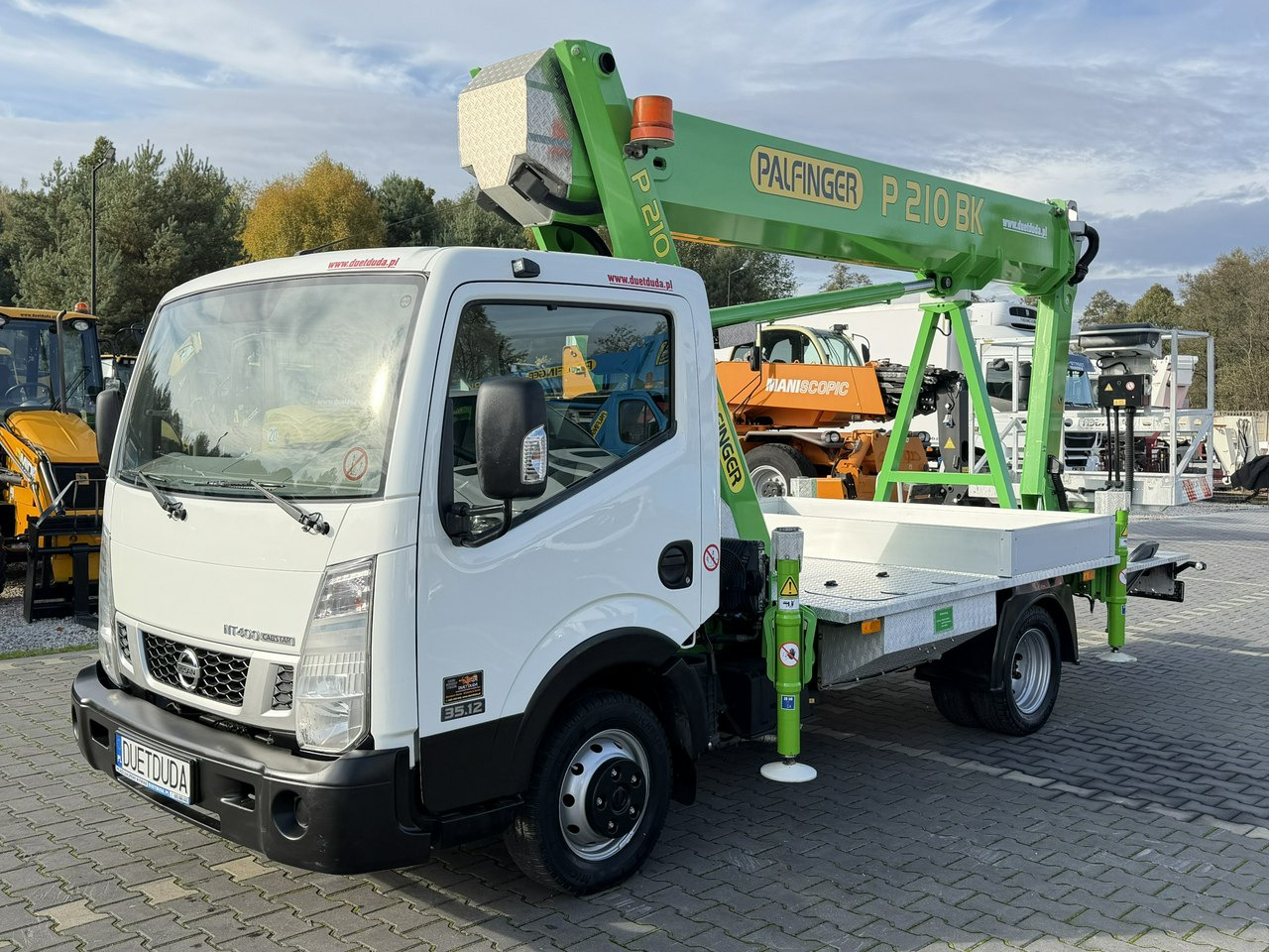 Nissan Cabstar Zwyżka Podnośnik Koszowy PALFINGER P210 BK UDT - Другая техника: фото 2 Nissan Cabstar Zwyżka Podnośnik Koszowy PALFINGER P210 BK UDT - Другая техника: фото 2
