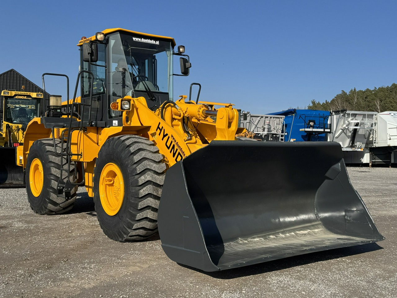 Hyundai HL760-7A Centralne Smarowanie waga-18 ton - Колёсный погрузчик: фото 4 Hyundai HL760-7A Centralne Smarowanie waga-18 ton - Колёсный погрузчик: фото 4