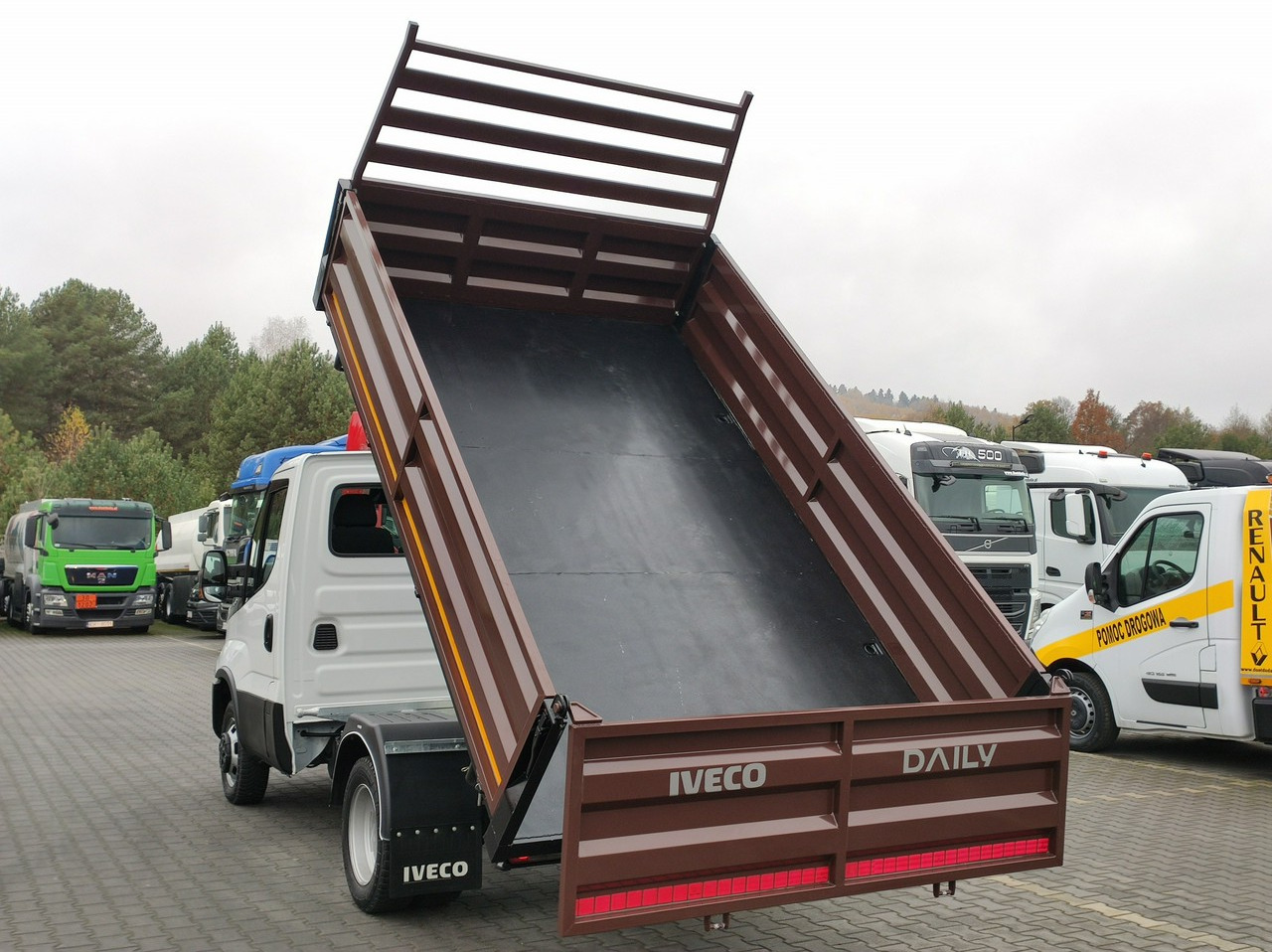 Малотоннажный самосвал Iveco Daily 35C14: фото 25