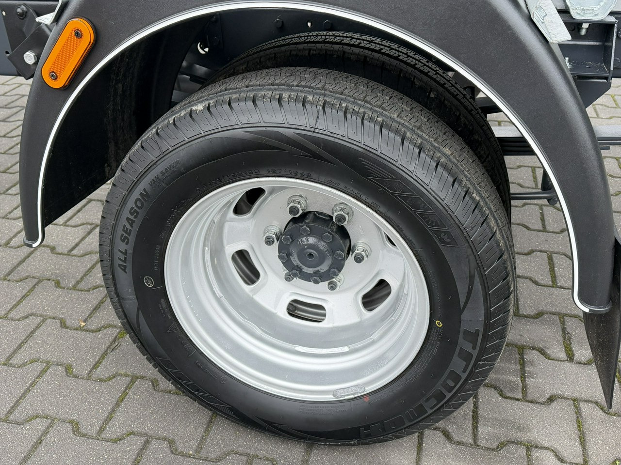 Iveco Daily 35C16 V - Малотоннажный самосвал: фото 5 Iveco Daily 35C16 V - Малотоннажный самосвал: фото 5