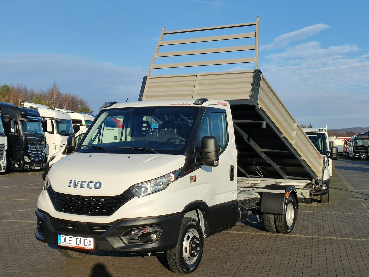 Малотоннажный самосвал Iveco Daily 35C16 V: фото 7