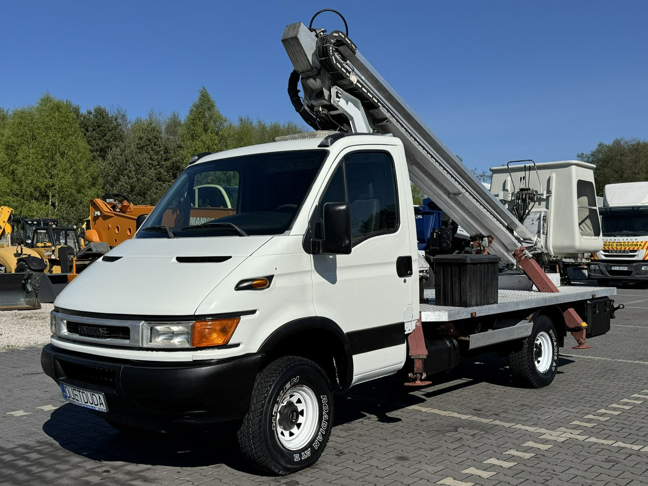 Iveco Daily - Грузовик с подъемником: фото 3 Iveco Daily - Грузовик с подъемником: фото 3