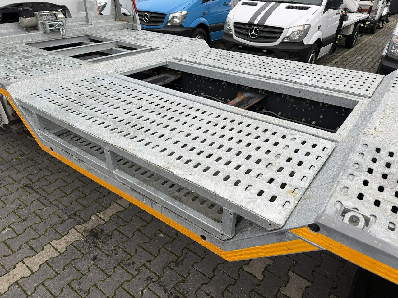 Iveco EUROCARGO 120E25 E6 Laweta Zagłebiana Platforma Pomoc Drogowa - Эвакуатор: фото 4 Iveco EUROCARGO 120E25 E6 Laweta Zagłebiana Platforma Pomoc Drogowa - Эвакуатор: фото 4