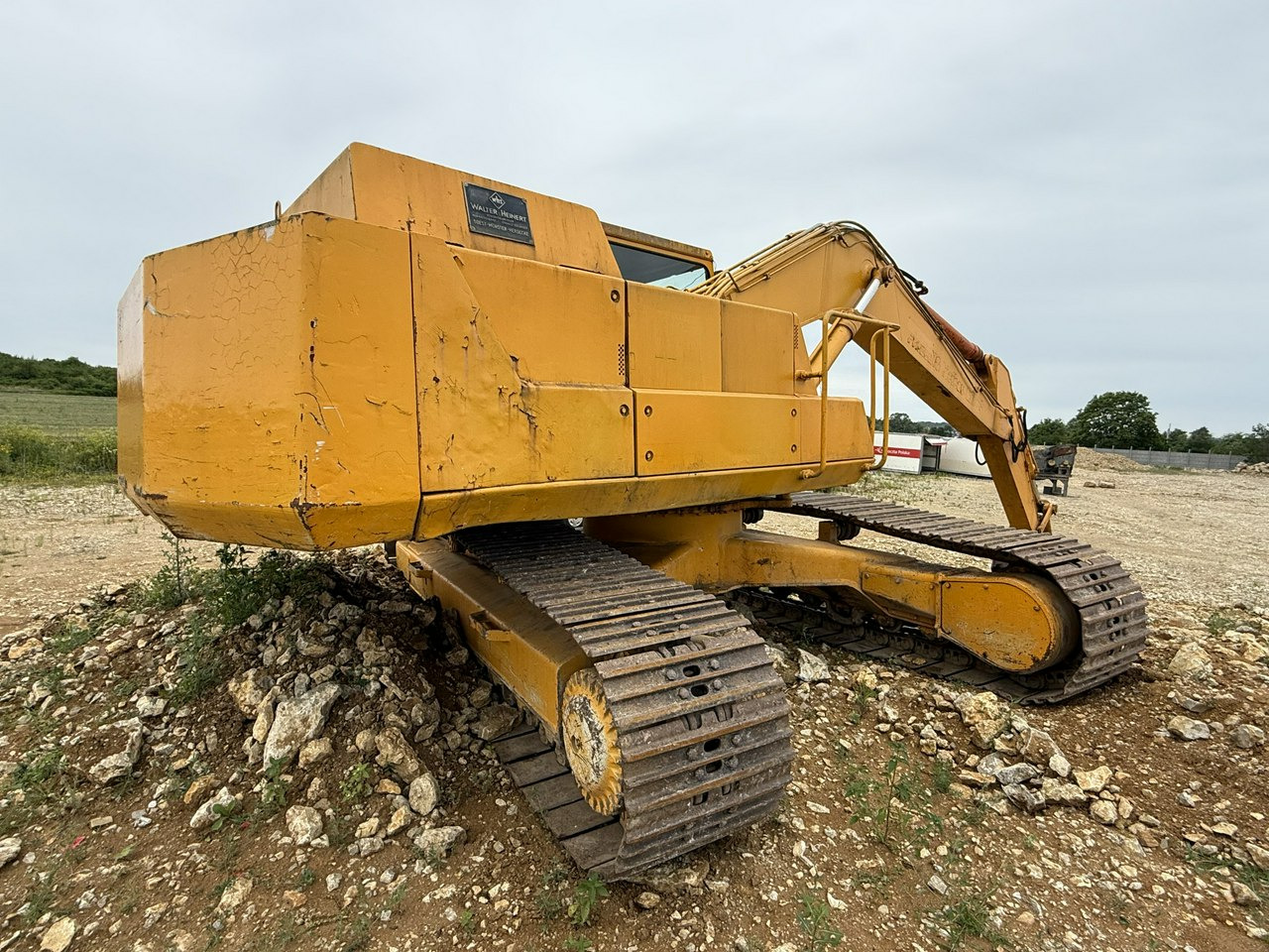 Komatsu PC240NLC-3KP - Гусеничный экскаватор: фото 2 Komatsu PC240NLC-3KP - Гусеничный экскаватор: фото 2