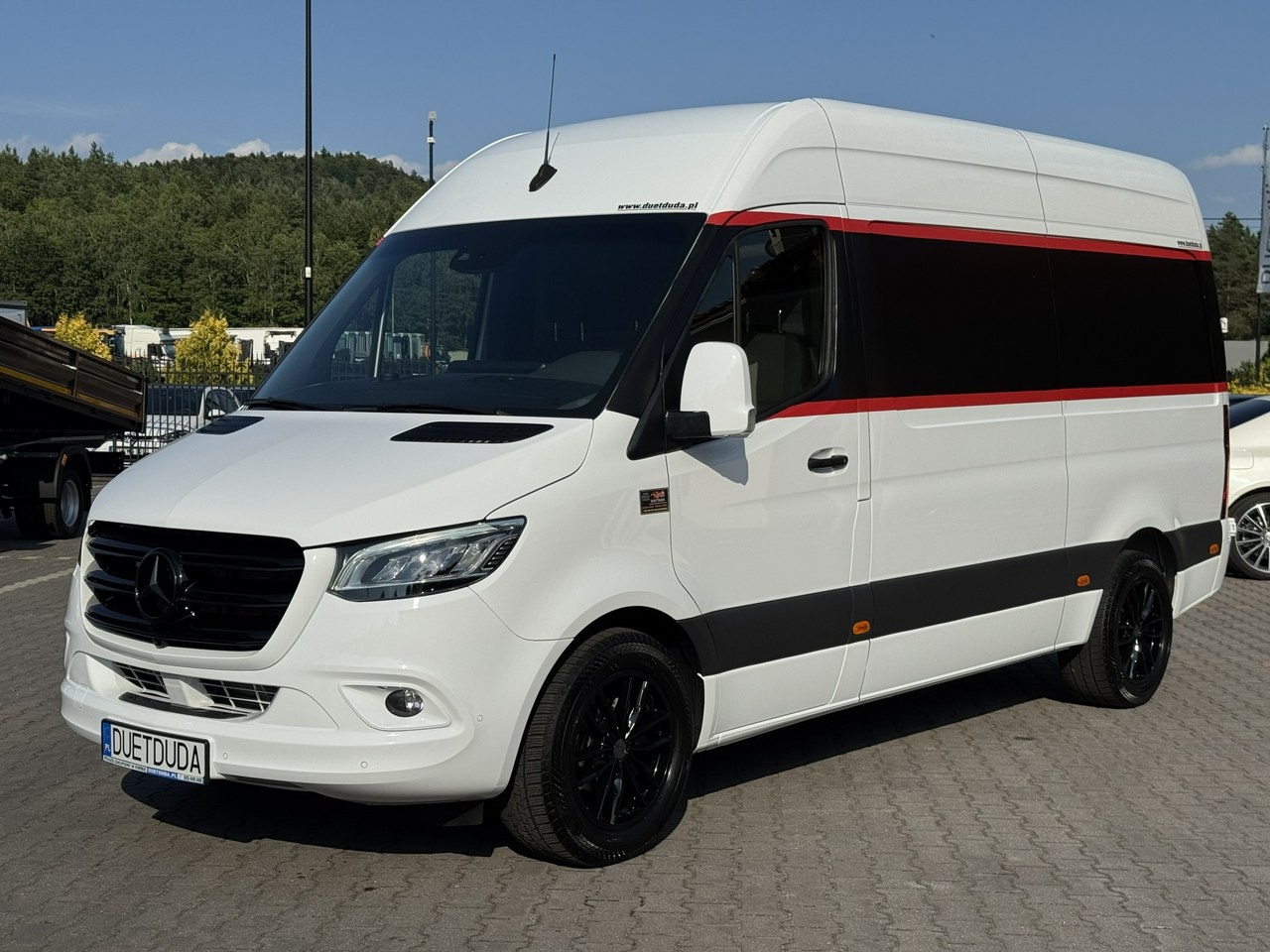 Mercedes Sprinter - Цельнометаллический фургон: фото 2 Mercedes Sprinter - Цельнометаллический фургон: фото 2