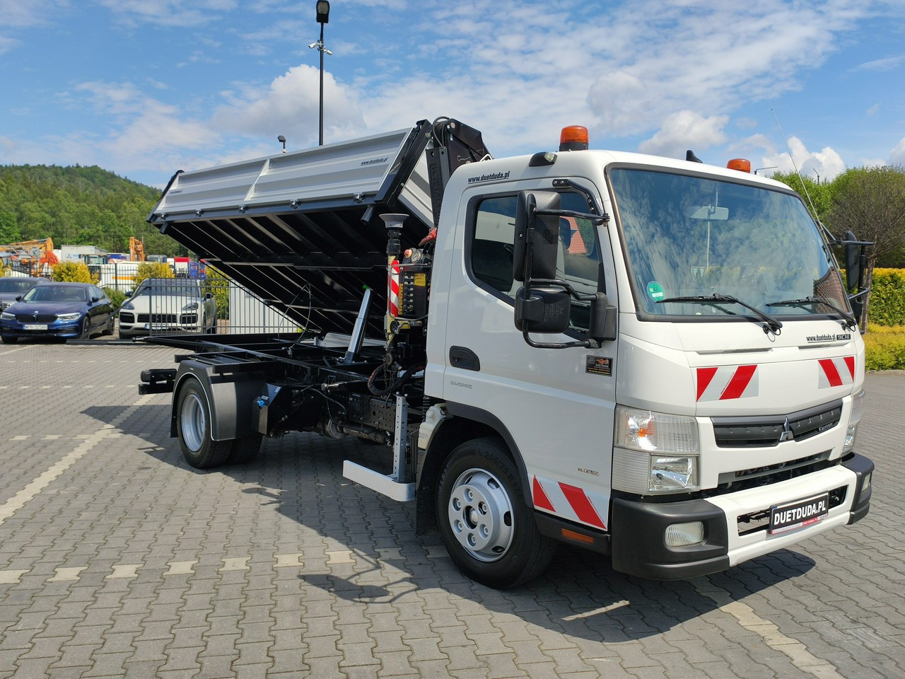 Mitsubishi Canter Fuso 9C18 3.0/180KM Automat, HDS FASSI F30 Wywrotka 3-str - Самосвал: фото 2 Mitsubishi Canter Fuso 9C18 3.0/180KM Automat, HDS FASSI F30 Wywrotka 3-str - Самосвал: фото 2