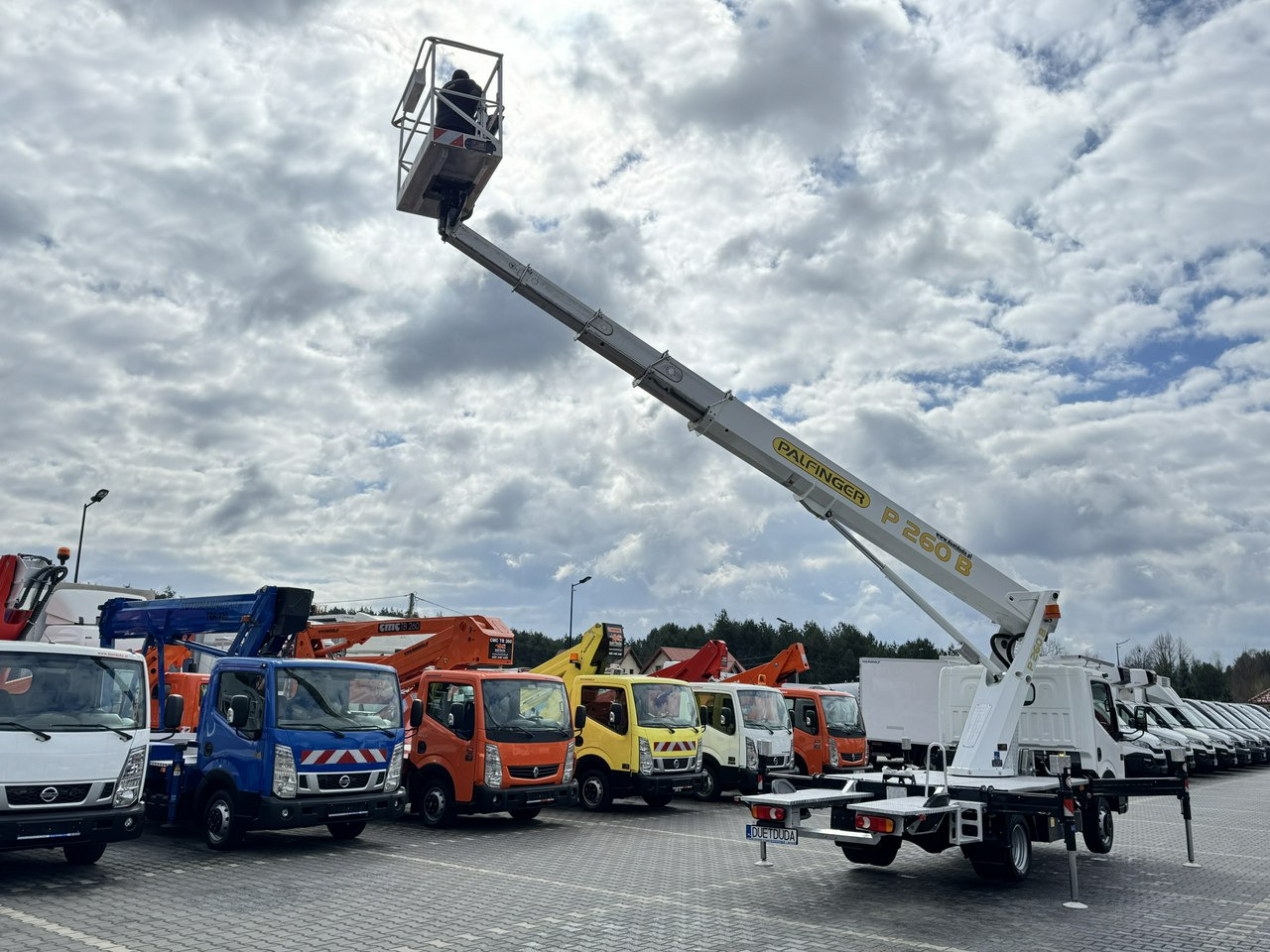 Nissan Cabstar в лизинг Nissan Cabstar: фото 25
