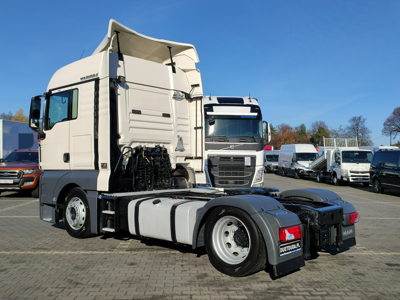 MAN TGX 18.440 Low Deck XLX EURO 6 Retarder SUPER STAN!!! - Тягач: фото 5 MAN TGX 18.440 Low Deck XLX EURO 6 Retarder SUPER STAN!!! - Тягач: фото 5