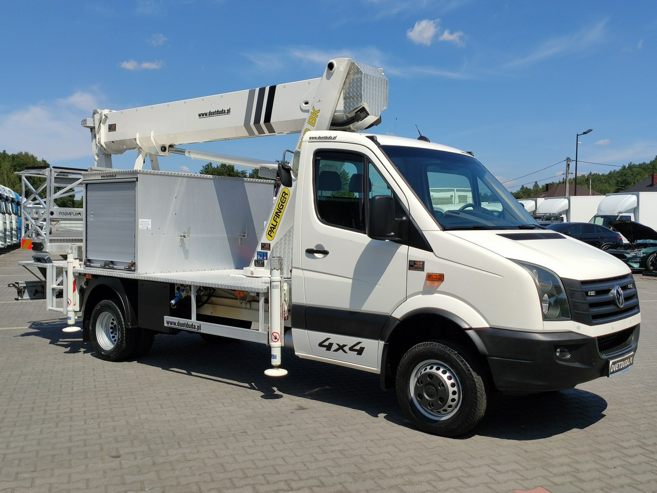 Volkswagen Crafter - Грузовик с подъемником: фото 4 Volkswagen Crafter - Грузовик с подъемником: фото 4