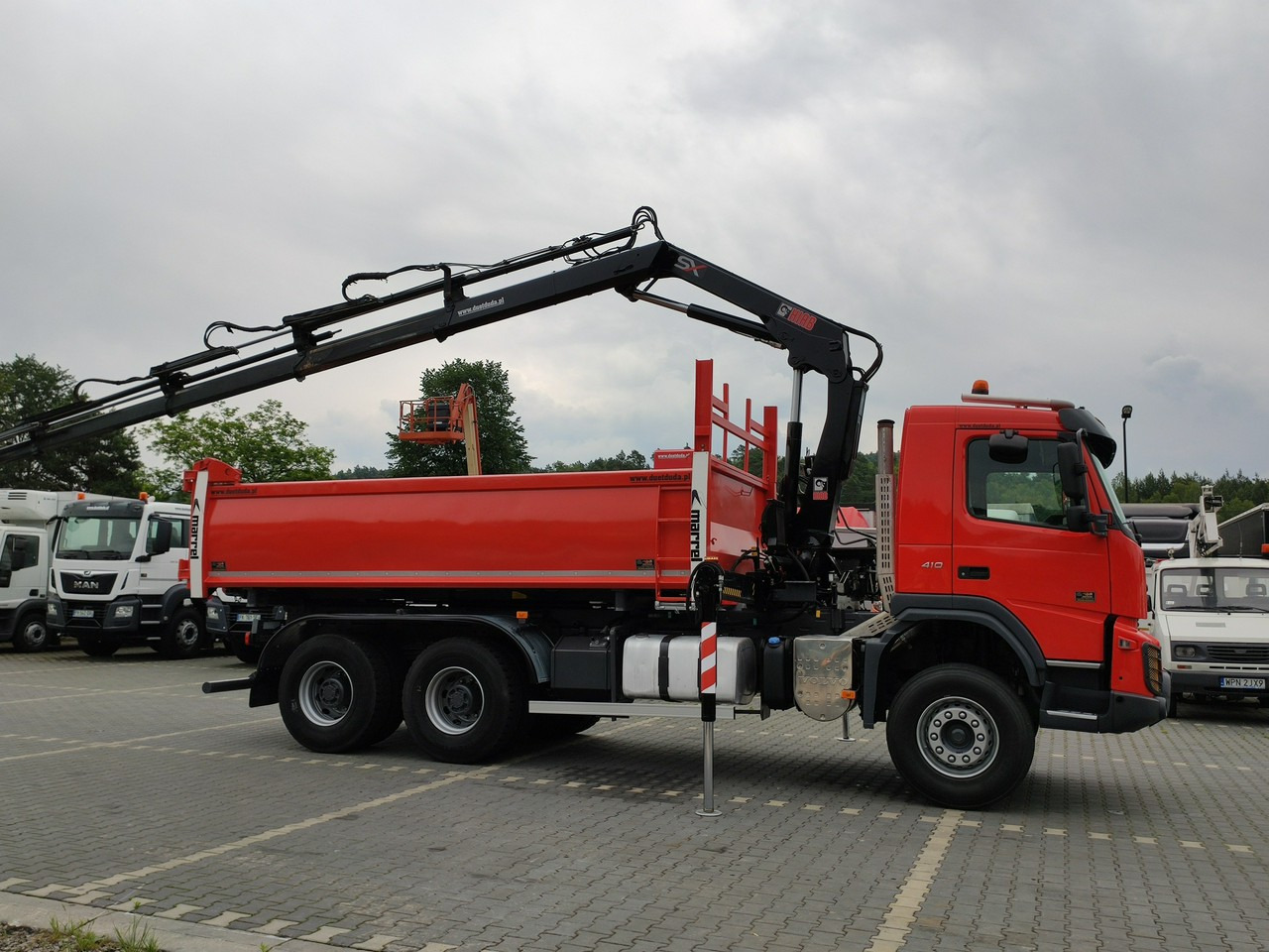 Volvo FMX 410 6x4 13L HDS Radiowy Hydroburta - Самосвал, Автоманипулятор: фото 4 Volvo FMX 410 6x4 13L HDS Radiowy Hydroburta - Самосвал, Автоманипулятор: фото 4