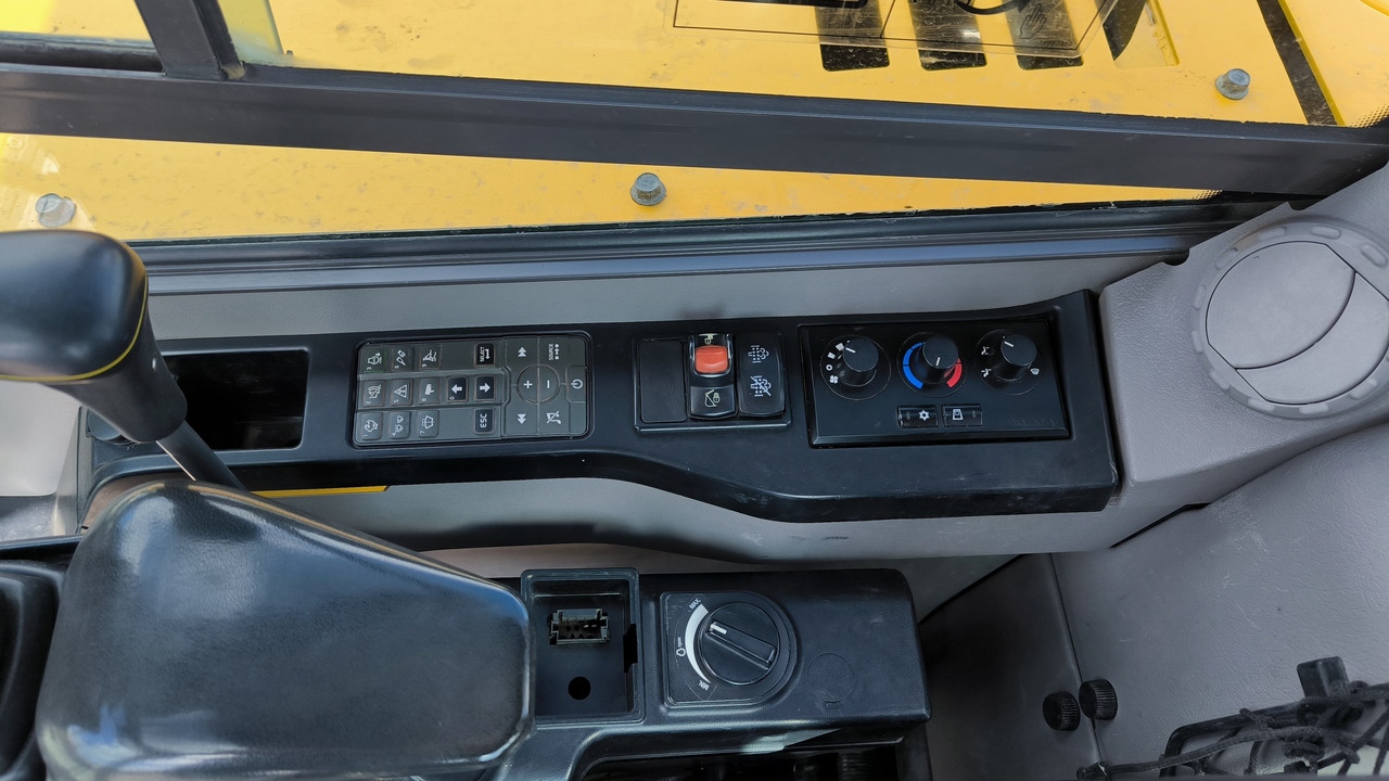 Гусеничный экскаватор VOLVO ECR 88 D: фото 19