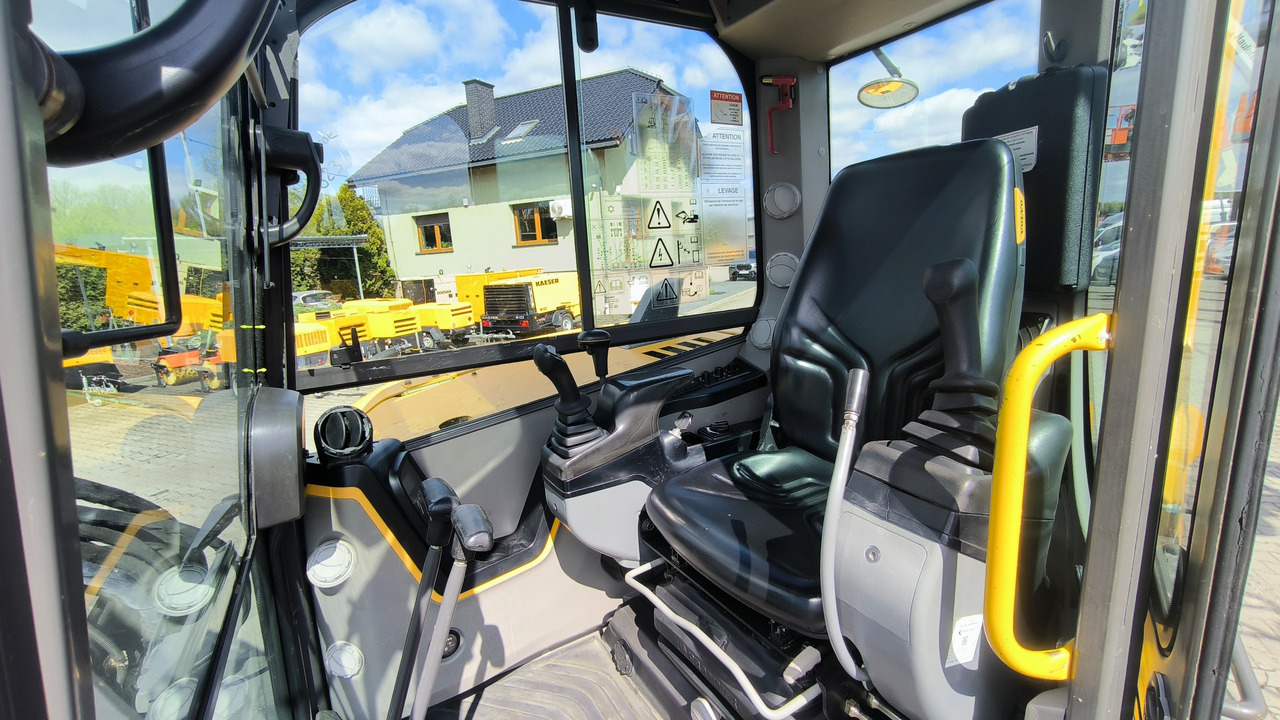 Гусеничный экскаватор VOLVO ECR 88 D: фото 15