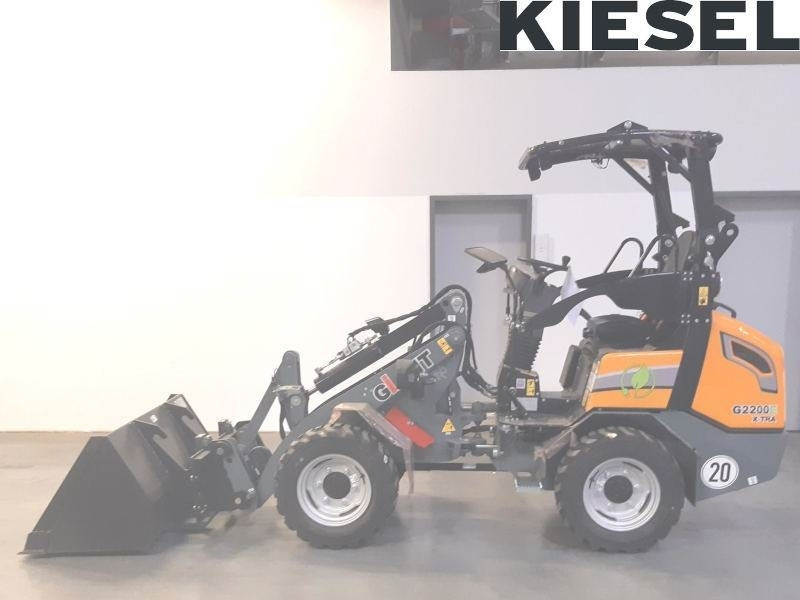 Giant G 2200 E X-Tra Elektro / electric - Мини-погрузчик с бортовым поворотом: фото 1 Giant G 2200 E X-Tra Elektro / electric - Мини-погрузчик с бортовым поворотом: фото 1
