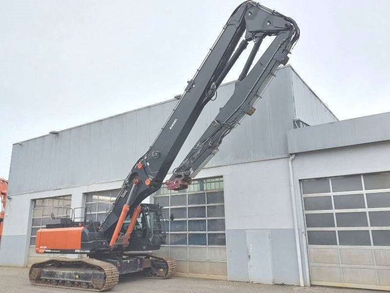 Hitachi KTEG KMC 380 S-6 - Экскаватор для демонтажных работ: фото 4 Hitachi KTEG KMC 380 S-6 - Экскаватор для демонтажных работ: фото 4