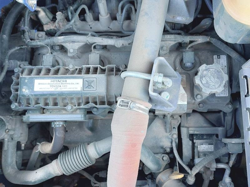 Гусеничный экскаватор Hitachi ZX 135 US-7: фото 7