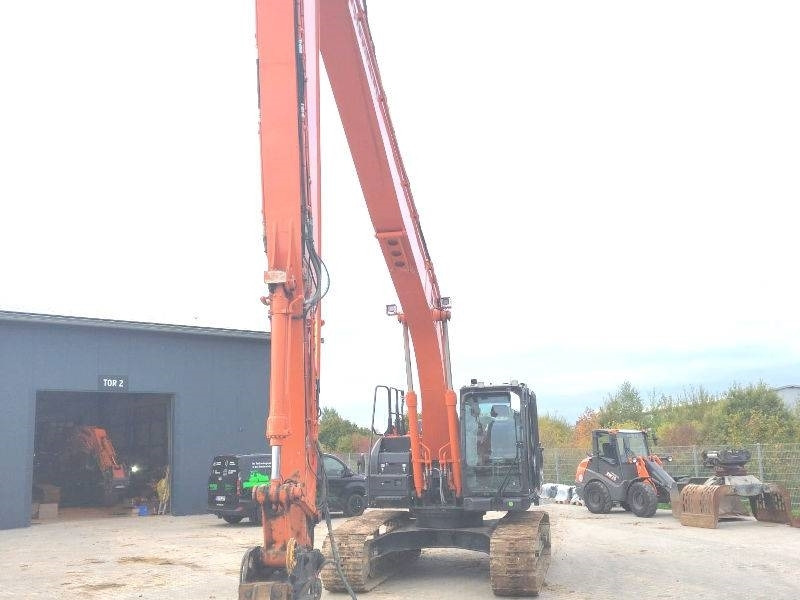 Hitachi ZX 210 LC-7 Longreach - Экскаватор: фото 2 Hitachi ZX 210 LC-7 Longreach - Экскаватор: фото 2