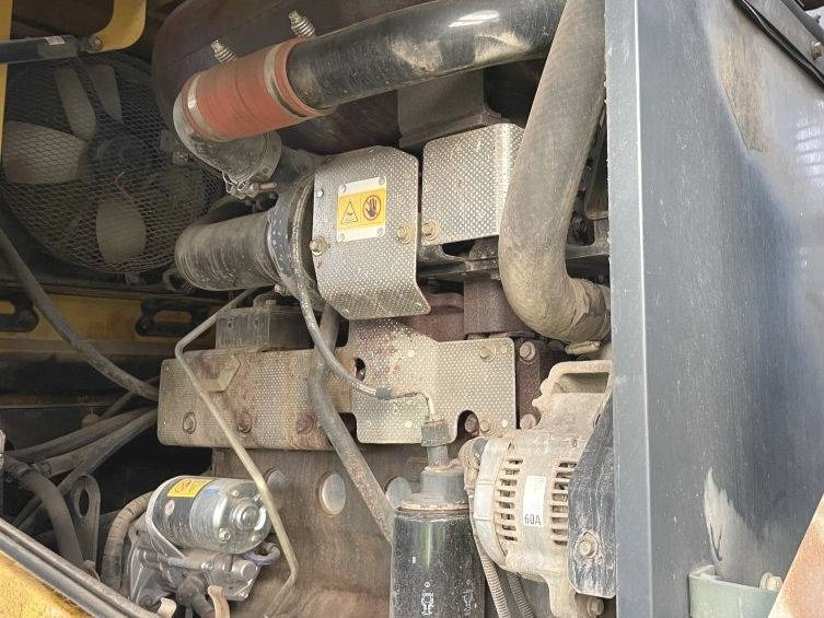 Komatsu WA 200 PT-5 - Колёсный погрузчик: фото 5 Komatsu WA 200 PT-5 - Колёсный погрузчик: фото 5