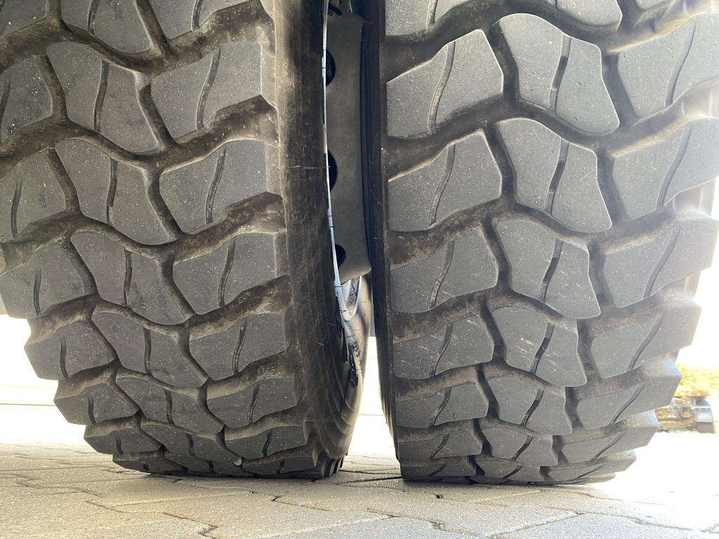 DAF CF 450 - Портальный бункеровоз: фото 4 DAF CF 450 - Портальный бункеровоз: фото 4