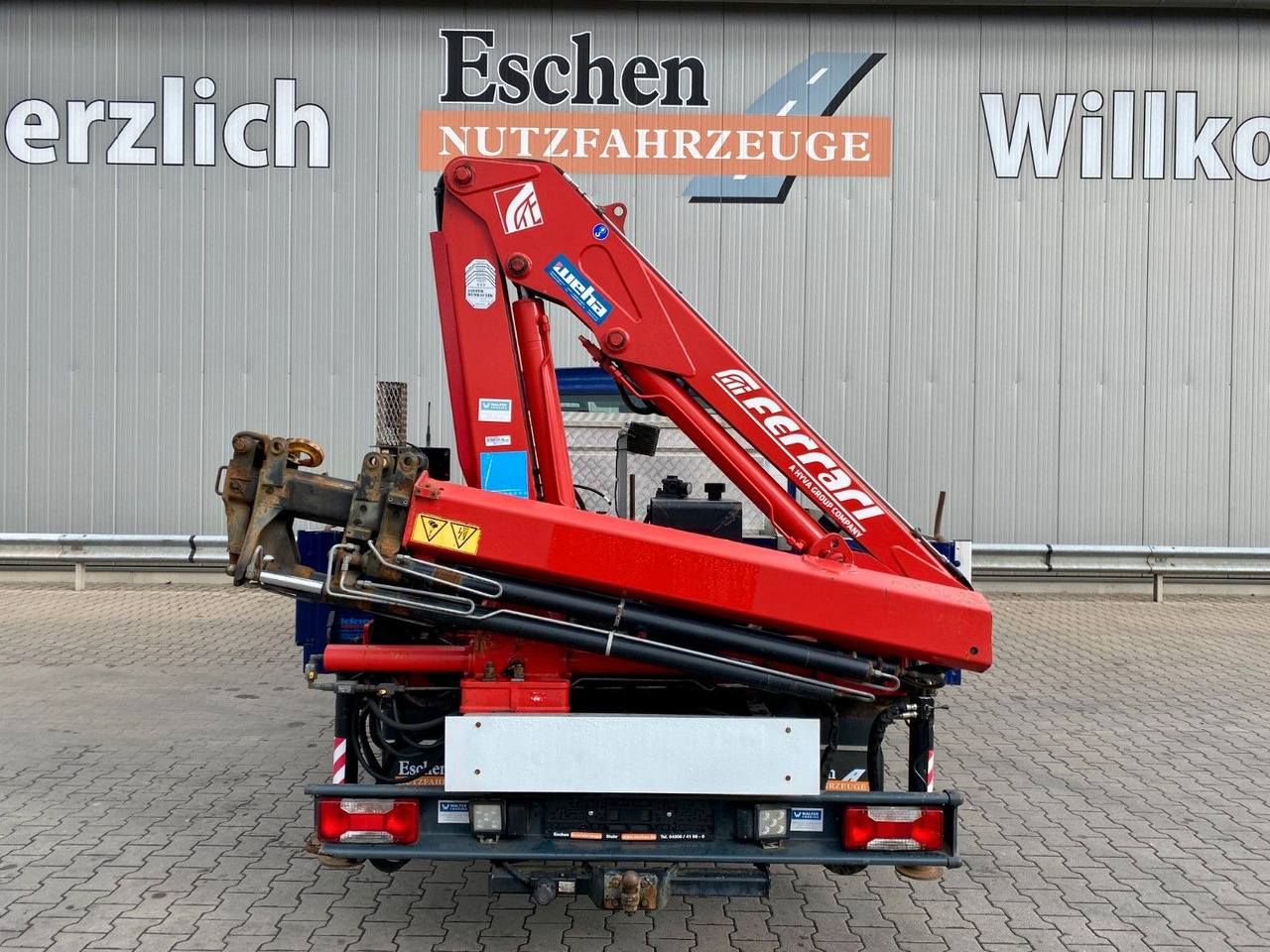 Iveco 65 C18 | Ferrari F541R A4 Kran*FUNK*3x Sitze*AHK Iveco 65 C18 | Ferrari F541R A4 Kran*FUNK*3x Sitze*AHK - Малотоннажный бортовой грузовик: фото 5 Iveco 65 C18 | Ferrari F541R A4 Kran*FUNK*3x Sitze*AHK Iveco 65 C18 | Ferrari F541R A4 Kran*FUNK*3x Sitze*AHK - Малотоннажный бортовой грузовик: фото 5