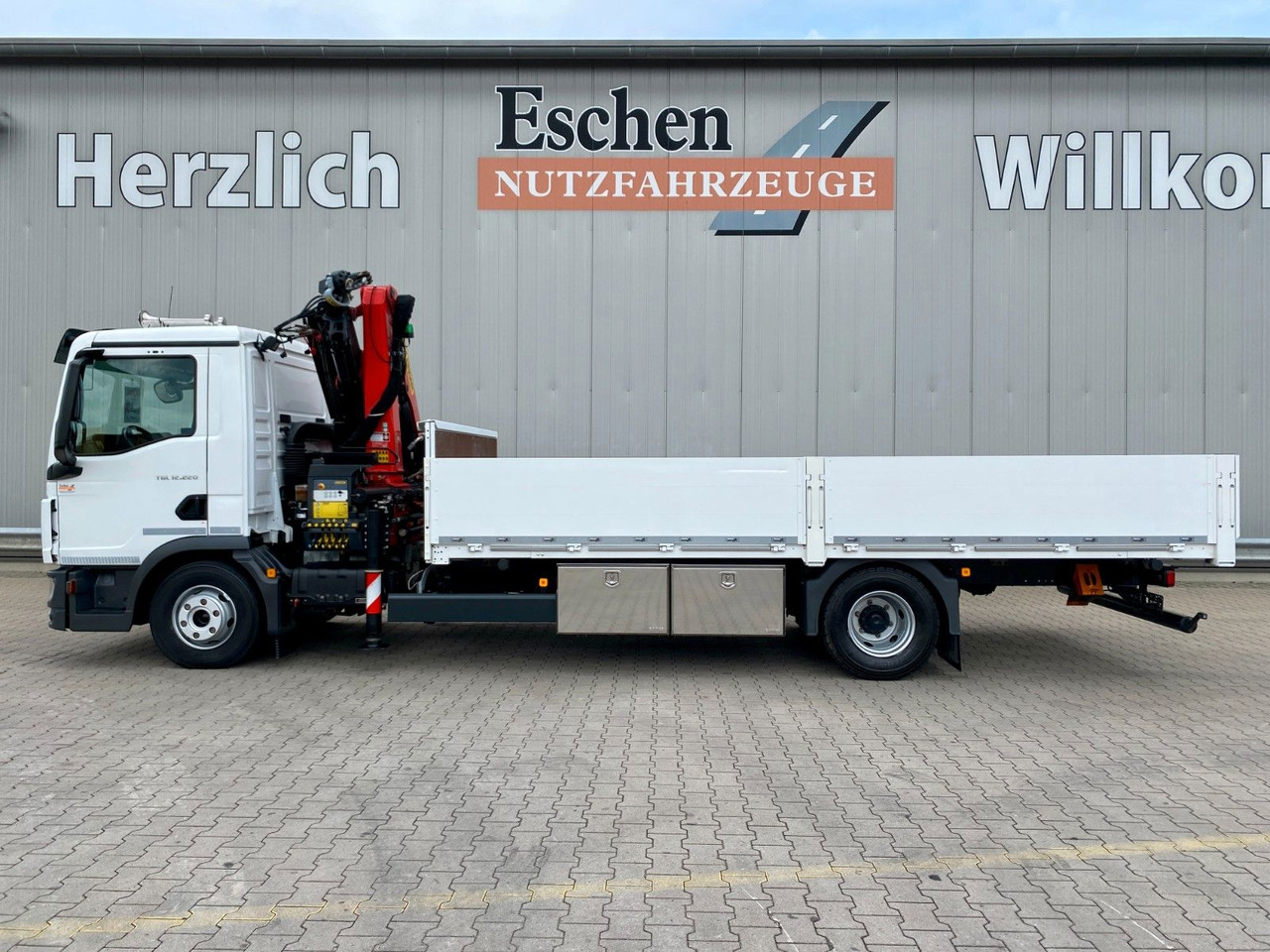 MAN TGL 12.220 | Palfinger PK 9.501*5+6. Kreis*Navi - Грузовик бортовой/ Платформа, Автоманипулятор: фото 2 MAN TGL 12.220 | Palfinger PK 9.501*5+6. Kreis*Navi - Грузовик бортовой/ Платформа, Автоманипулятор: фото 2
