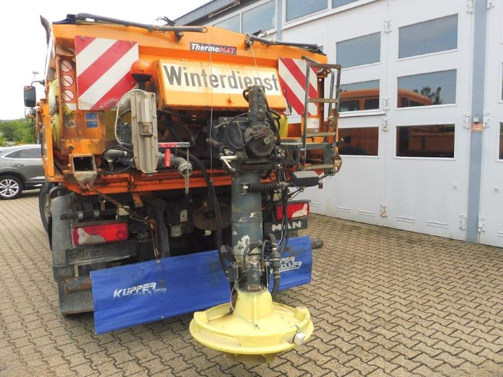 MAN TGM 13.240 4x4 BL - Самосвал: фото 2 MAN TGM 13.240 4x4 BL - Самосвал: фото 2