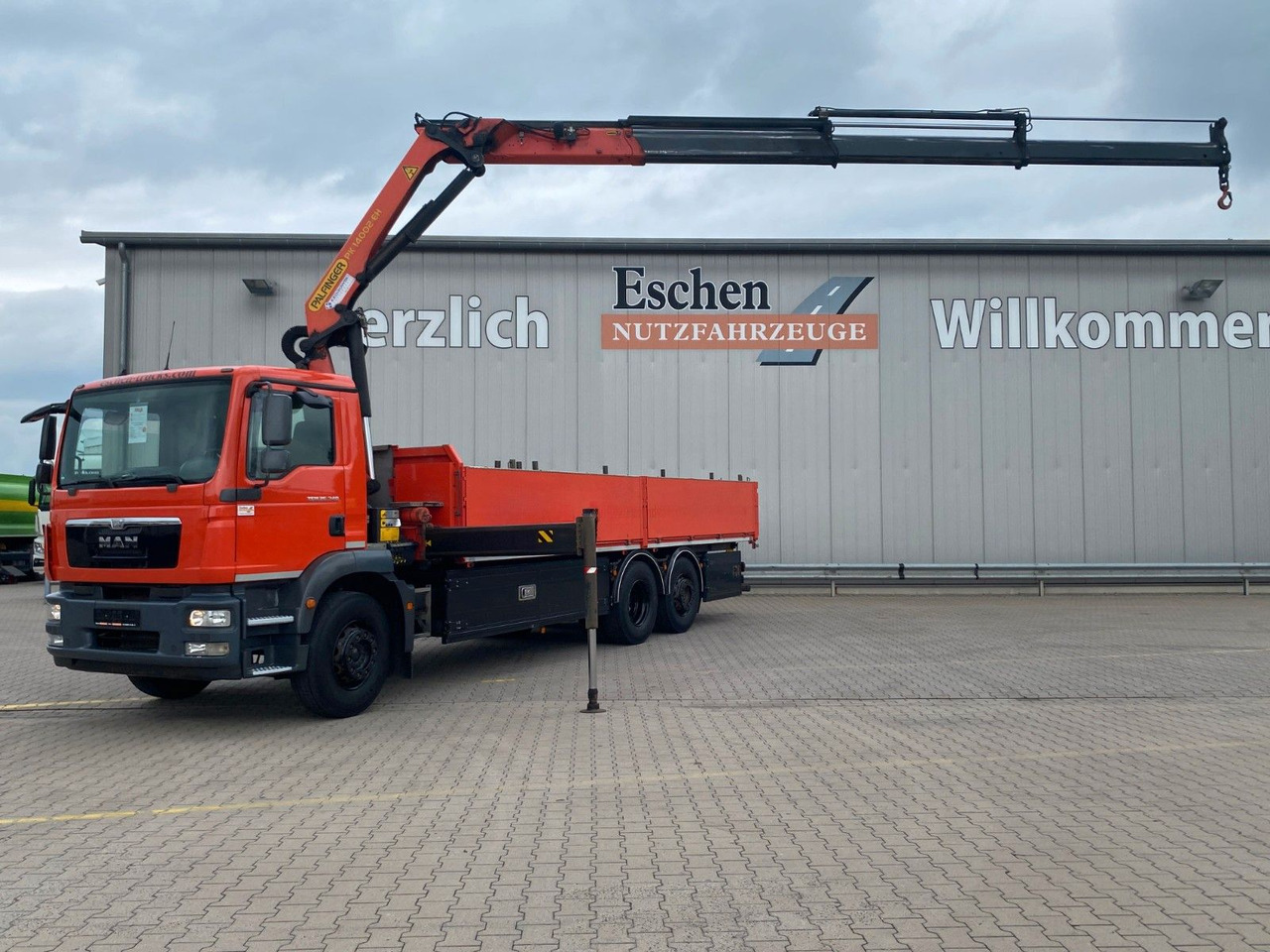 MAN TGM 26.340 6x2-4 LL | PK14002*Funk*Klima*1.Hand - Грузовик бортовой/ Платформа, Автоманипулятор: фото 1 MAN TGM 26.340 6x2-4 LL | PK14002*Funk*Klima*1.Hand - Грузовик бортовой/ Платформа, Автоманипулятор: фото 1
