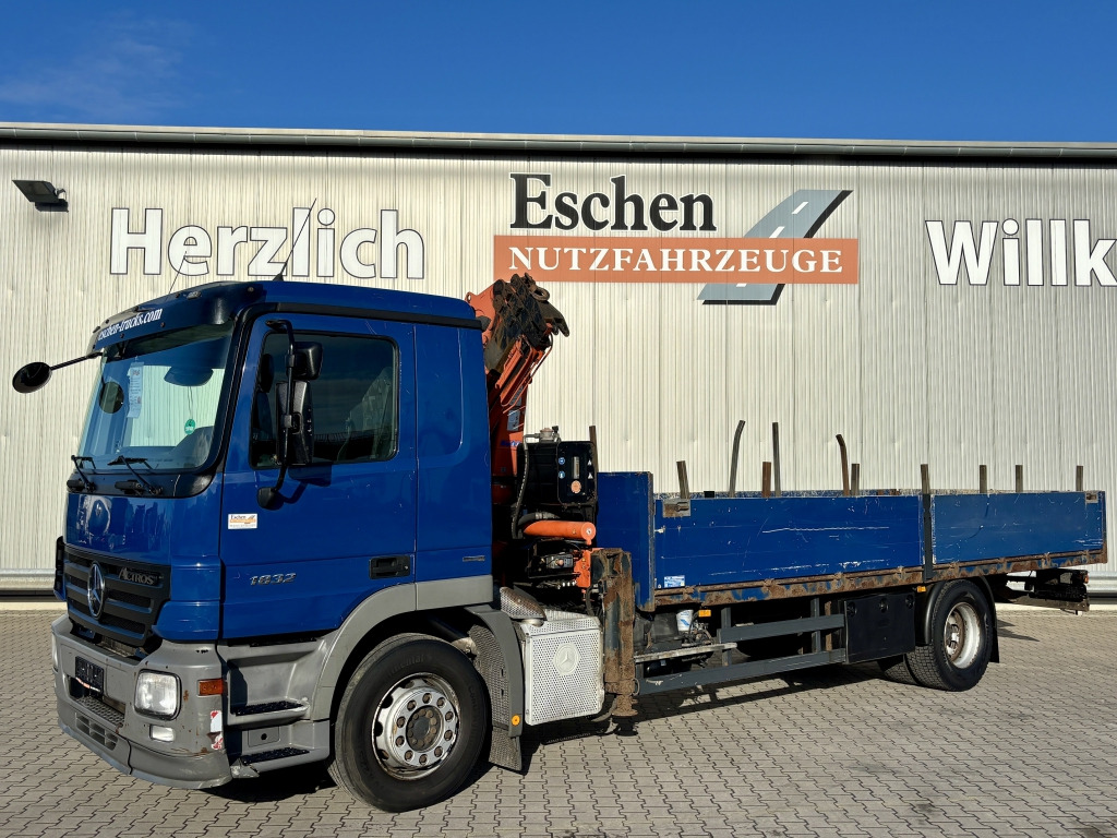 Mercedes-Benz 1832 L / Terex 85.2-A3 Faltkran - Грузовик бортовой/ Платформа, Автоманипулятор: фото 1 Mercedes-Benz 1832 L / Terex 85.2-A3 Faltkran - Грузовик бортовой/ Платформа, Автоманипулятор: фото 1