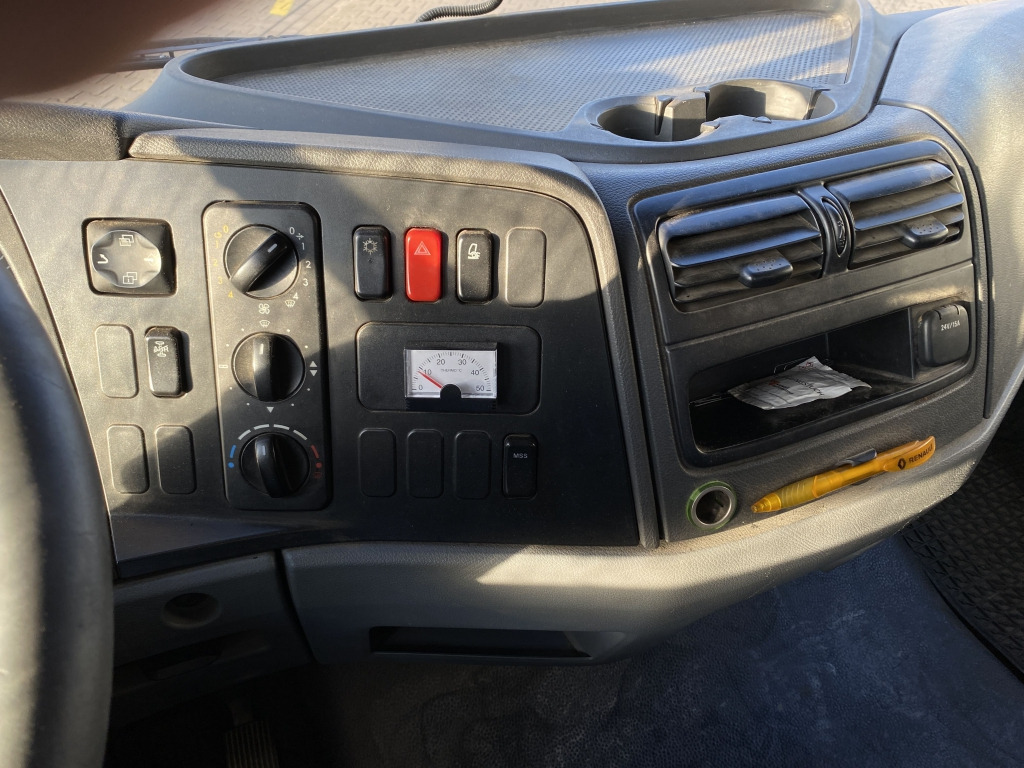 Грузовик бортовой/ Платформа Mercedes-Benz 818 Atego: фото 7