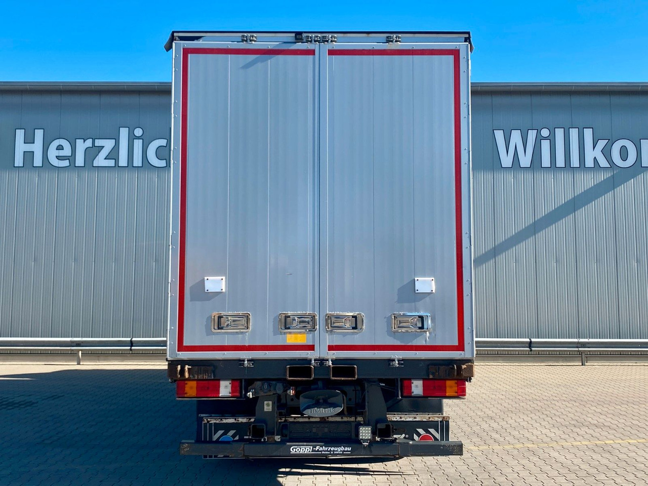 Mercedes-Benz Actros 2541| beidseitig Gardine*Edscha*AHK*Klima - Тентованный грузовик: фото 4 Mercedes-Benz Actros 2541| beidseitig Gardine*Edscha*AHK*Klima - Тентованный грузовик: фото 4