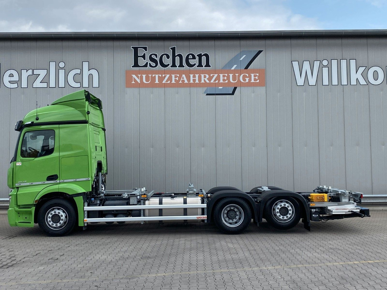 Mercedes-Benz Actros MP5 2542| OHNE EZ*BÄR LBW 2,00to. faltbar - Грузовик-контейнеровоз/ Сменный кузов: фото 2 Mercedes-Benz Actros MP5 2542| OHNE EZ*BÄR LBW 2,00to. faltbar - Грузовик-контейнеровоз/ Сменный кузов: фото 2