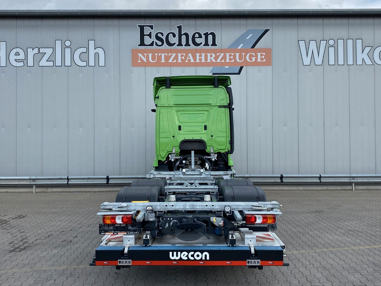 Mercedes-Benz Actros MP5 2542| OHNE EZ*BÄR LBW 2,00to. faltbar - Грузовик-контейнеровоз/ Сменный кузов: фото 4 Mercedes-Benz Actros MP5 2542| OHNE EZ*BÄR LBW 2,00to. faltbar - Грузовик-контейнеровоз/ Сменный кузов: фото 4