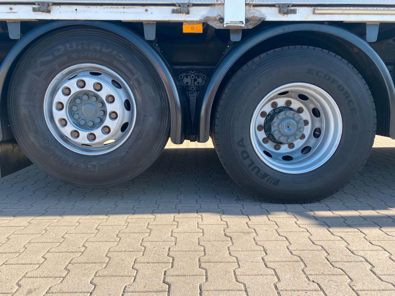 Грузовик бортовой/ Платформа, Автоманипулятор Mercedes-Benz Antos 2533 6x2 | X-HIDUO 188/ES-3*AHK*5+6.Kreis: фото 10