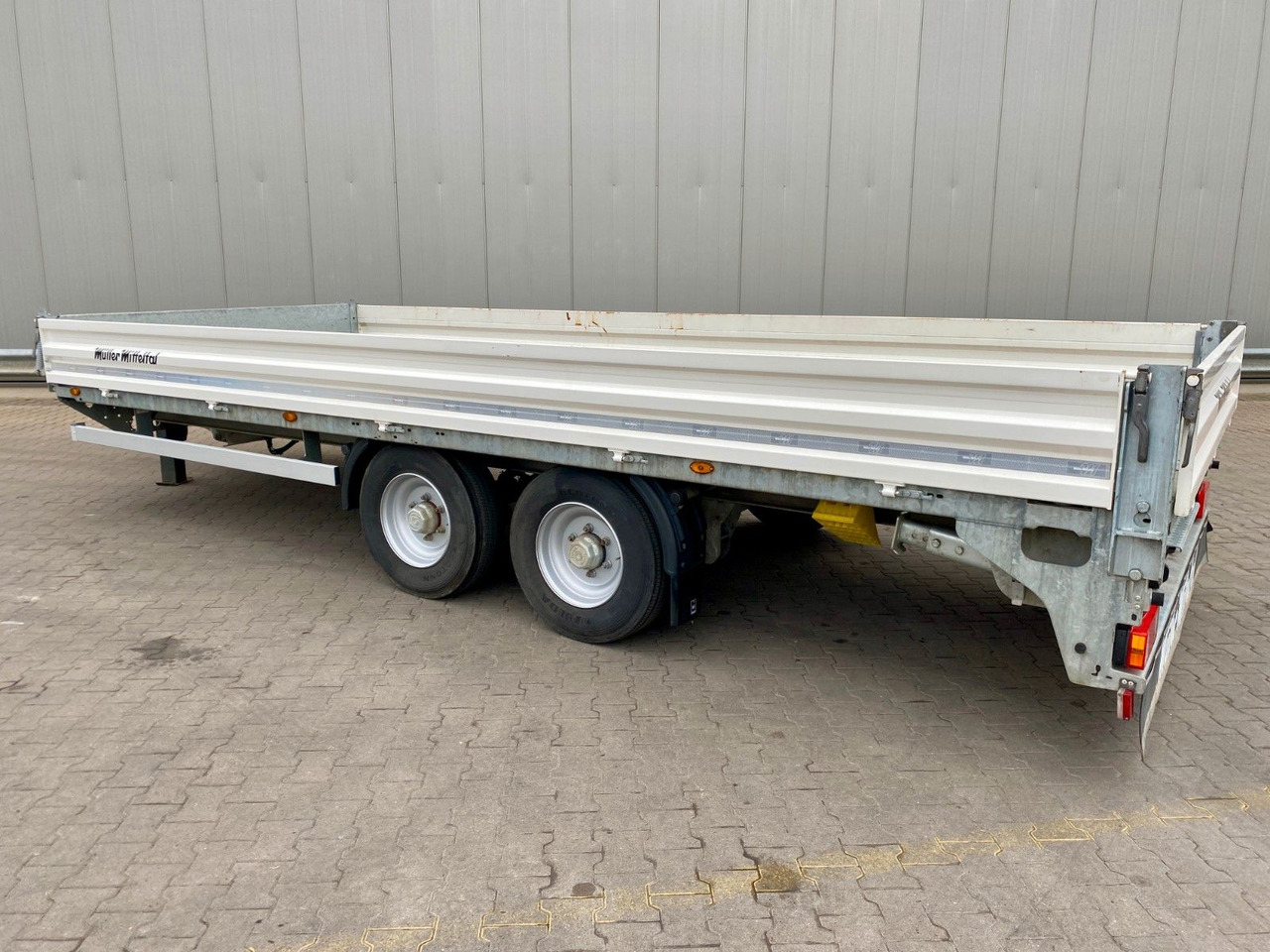 Müller-Mitteltal ETÜ-TA-ER 11,9| verzinkt*Rampen*Container*Gigant Müller-Mitteltal ETÜ-TA-ER 11,9| verzinkt*Rampen*Container*Gigant - Прицеп бортовой/ Платформа: фото 3 Müller-Mitteltal ETÜ-TA-ER 11,9| verzinkt*Rampen*Container*Gigant Müller-Mitteltal ETÜ-TA-ER 11,9| verzinkt*Rampen*Container*Gigant - Прицеп бортовой/ Платформа: фото 3