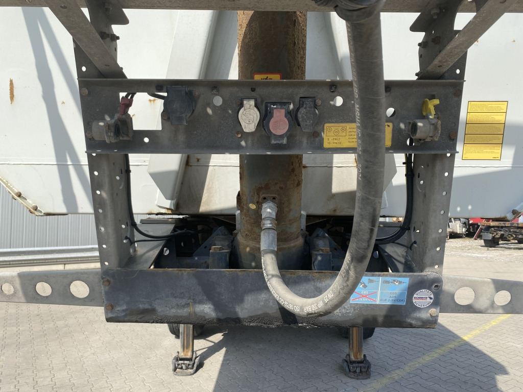 Самосвальный полуприцеп Schmitz SGF S / Stahl-Halbschalenmulde: фото 8 Самосвальный полуприцеп Schmitz SGF S / Stahl-Halbschalenmulde: фото 8