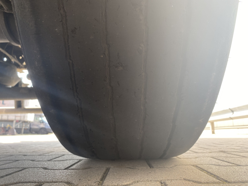 Самосвальный полуприцеп Schmitz SGF S / Stahl-Halbschalenmulde: фото 12 Самосвальный полуприцеп Schmitz SGF S / Stahl-Halbschalenmulde: фото 12