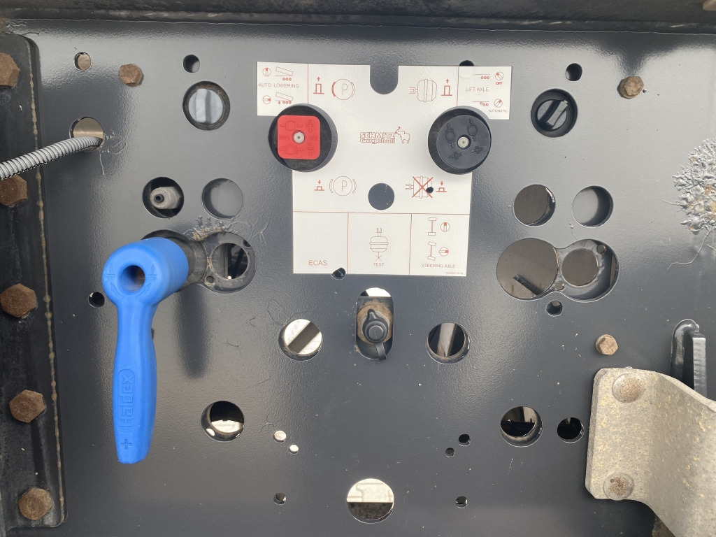 Самосвальный полуприцеп Schmitz SGF S / Stahl-Halbschalenmulde: фото 10 Самосвальный полуприцеп Schmitz SGF S / Stahl-Halbschalenmulde: фото 10