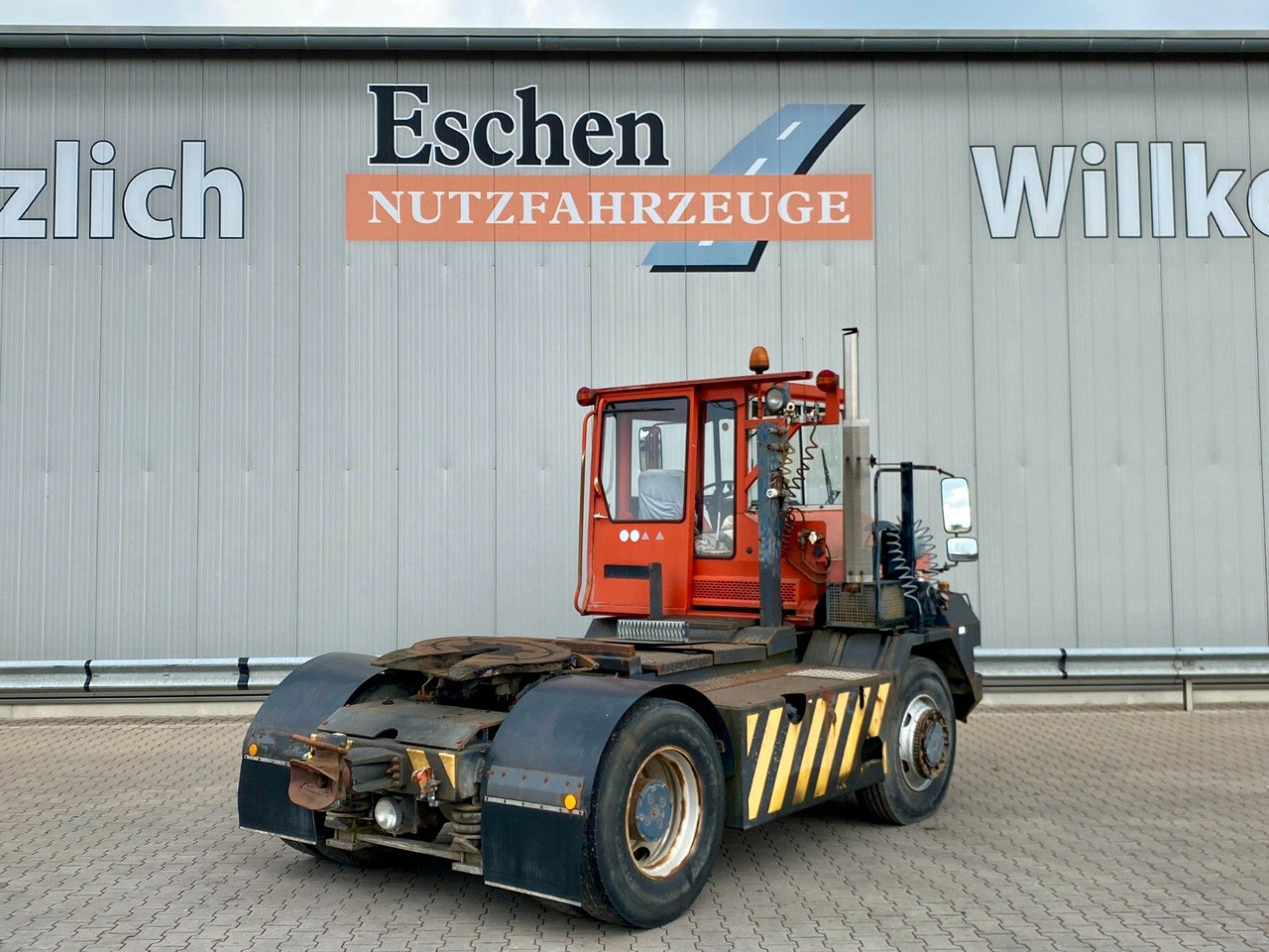 Terberg RT20 4x4 Rangierfahrzeug | Automatik - Терминальный тягач: фото 5 Terberg RT20 4x4 Rangierfahrzeug | Automatik - Терминальный тягач: фото 5
