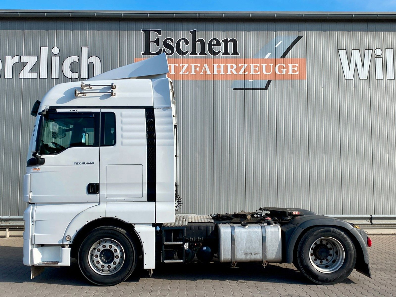 MAN TGX 18.440 BLS | XLX*Retarder*Klima*2x Hydraulik - Тягач: фото 2 MAN TGX 18.440 BLS | XLX*Retarder*Klima*2x Hydraulik - Тягач: фото 2
