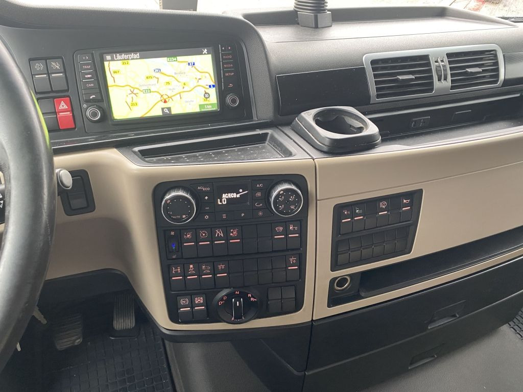 MAN TGX 18.500 LLS| XXL*Retarder*Navi*Standklima*ACC - Тягач: фото 5 MAN TGX 18.500 LLS| XXL*Retarder*Navi*Standklima*ACC - Тягач: фото 5