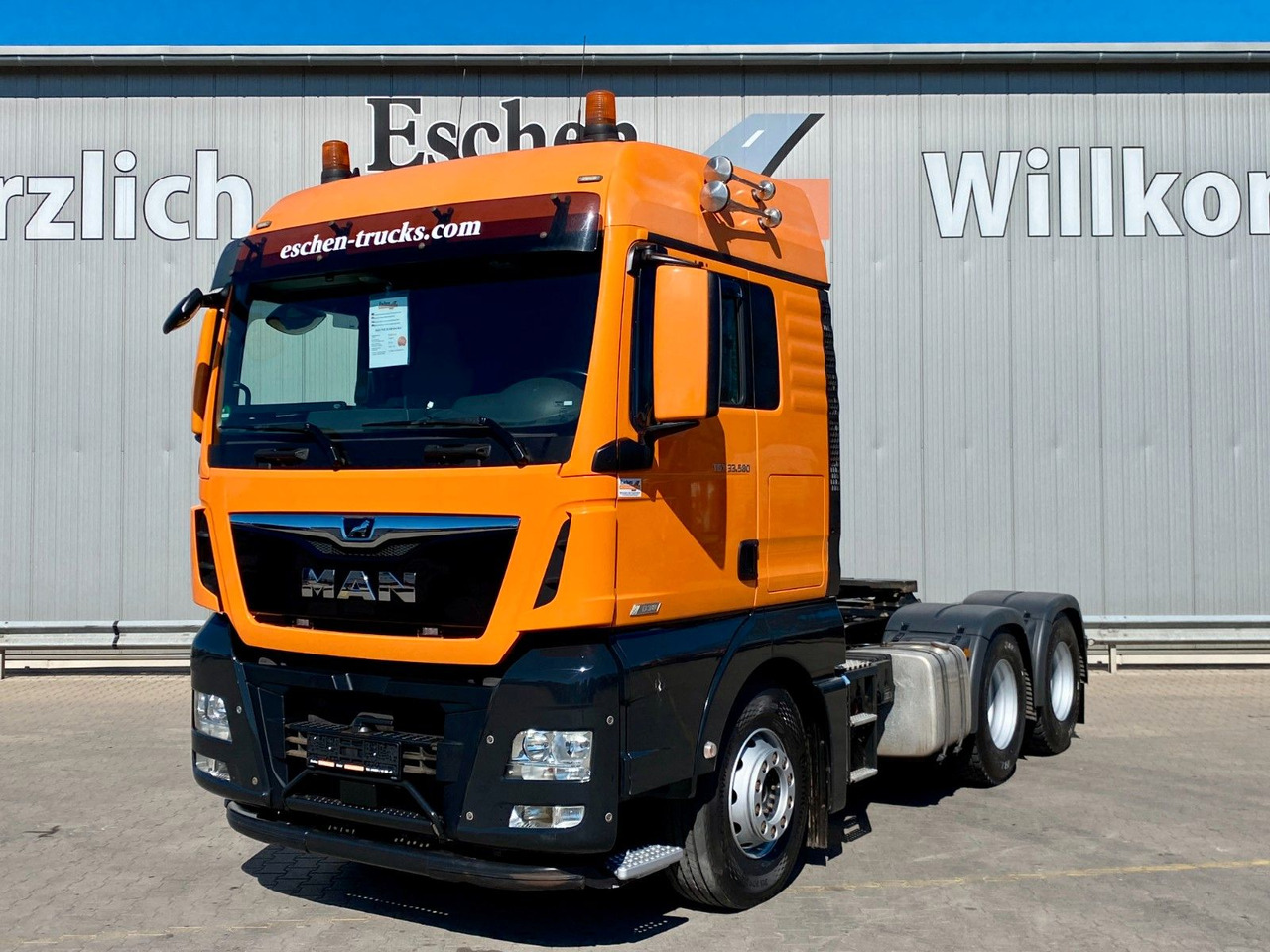 MAN TGX 33.580 6x4 BLS | D38*XLX*Navi*Retarder*ACC - Тягач: фото 1 MAN TGX 33.580 6x4 BLS | D38*XLX*Navi*Retarder*ACC - Тягач: фото 1