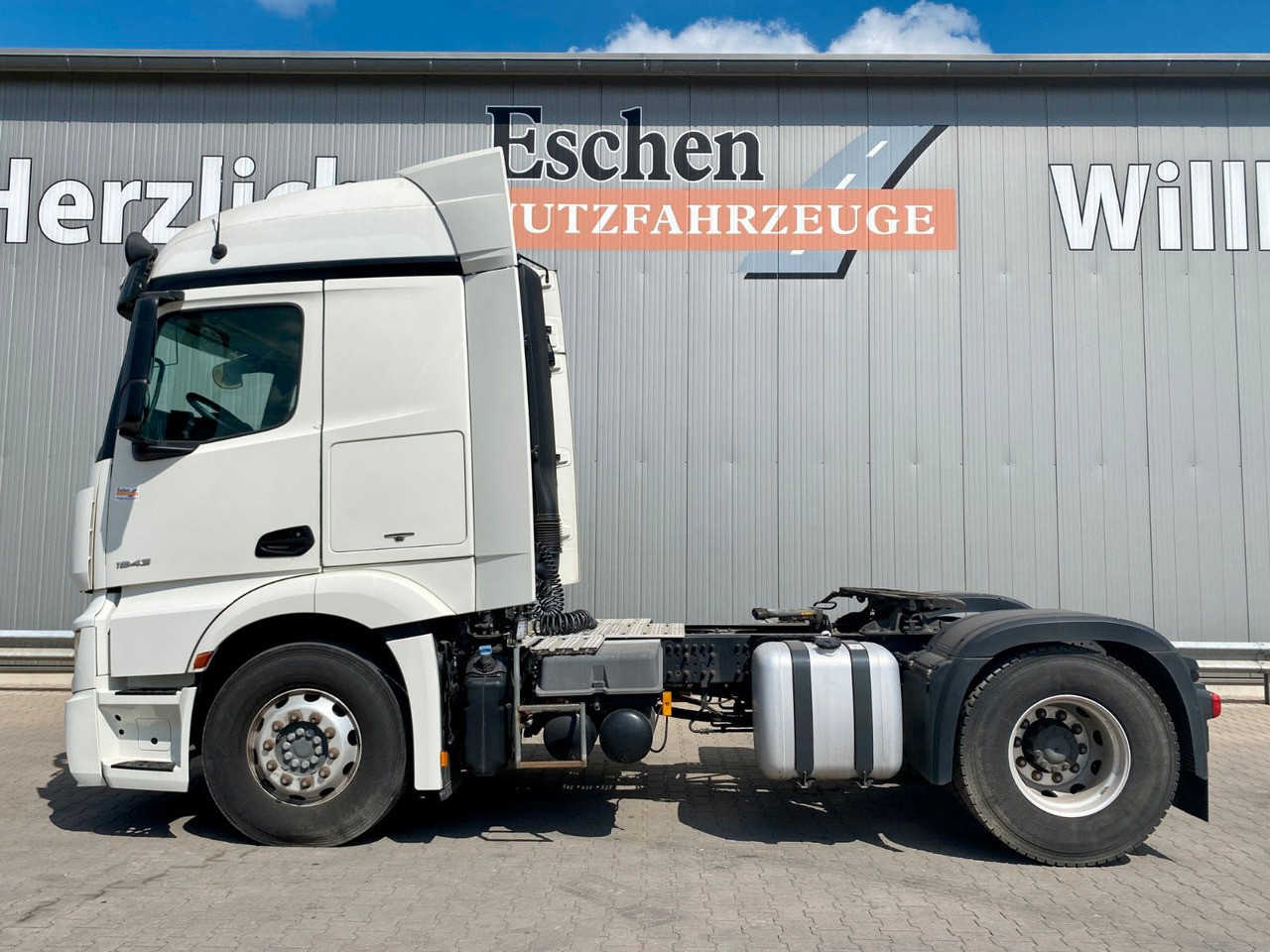 Mercedes-Benz 1843 LS Actros | Kipphydraulik*1.Hand*Alufelgen - Тягач: фото 2 Mercedes-Benz 1843 LS Actros | Kipphydraulik*1.Hand*Alufelgen - Тягач: фото 2