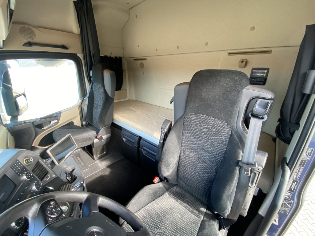 Mercedes-Benz 1845 LS Actros - Тягач: фото 3 Mercedes-Benz 1845 LS Actros - Тягач: фото 3