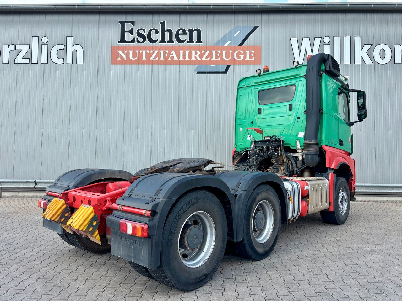 Mercedes-Benz Arcos 2663 LS 6x4 | TURBO-RETARDER-KUPPLUNG*Navi - Тягач: фото 3 Mercedes-Benz Arcos 2663 LS 6x4 | TURBO-RETARDER-KUPPLUNG*Navi - Тягач: фото 3