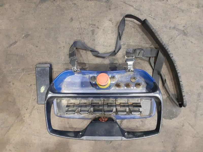 Grúa Bonfiglioli P.15000L - Кран-манипулятор для Грузовиков: фото 1 Grúa Bonfiglioli P.15000L - Кран-манипулятор для Грузовиков: фото 1